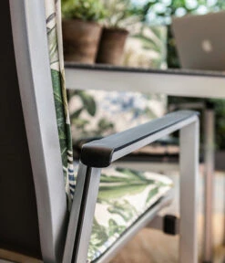 MWH Alu-Stapelsessel Elements -Optimal Gartenmöbel Geschäft 5325733 WE DE 001 StapelsesselElements